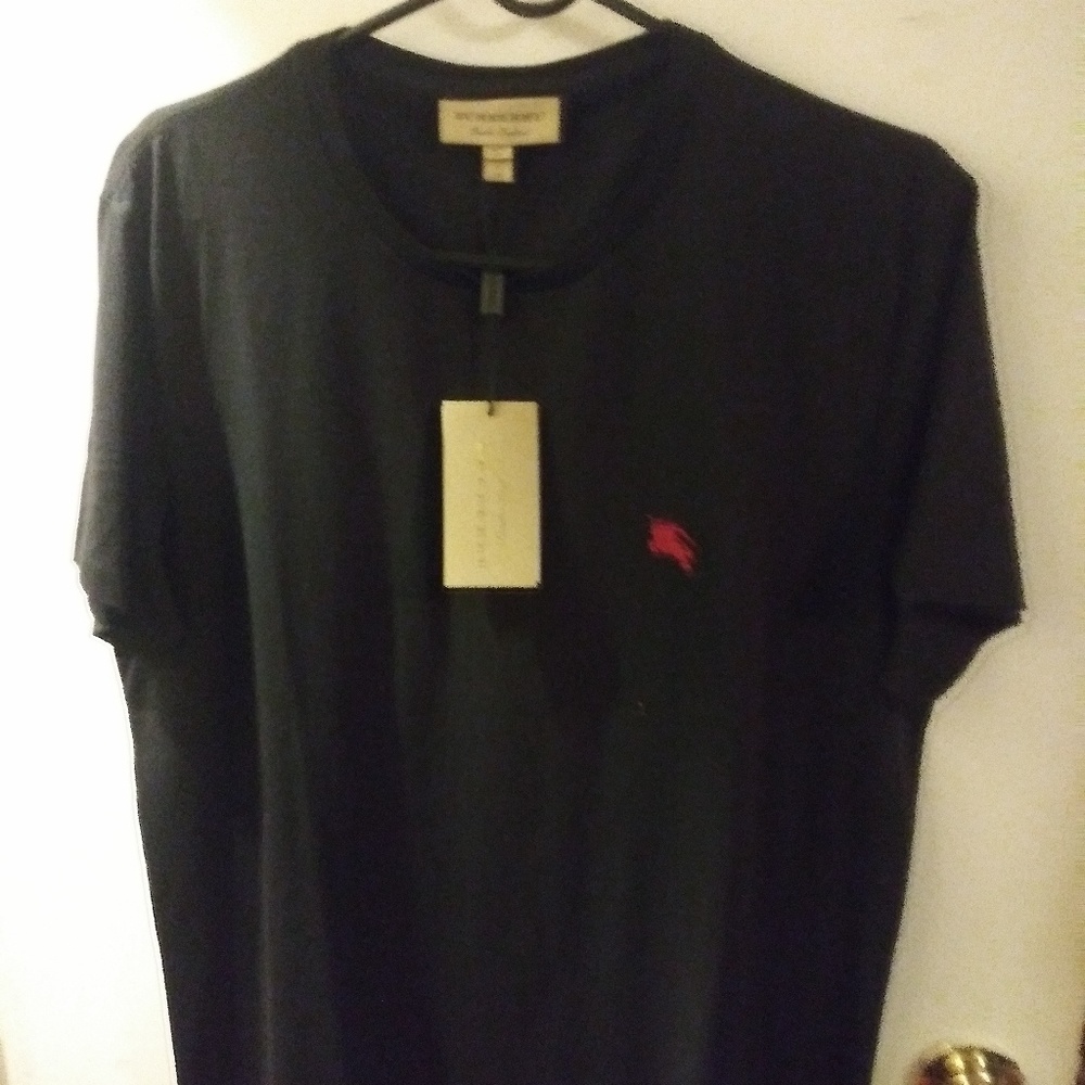 Burberry T shirt